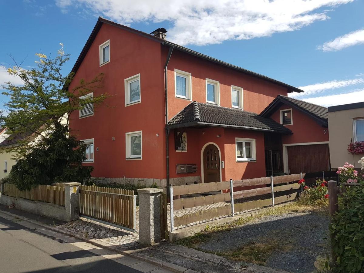 Gaestehaus Aurelia Wiesau Exterior photo